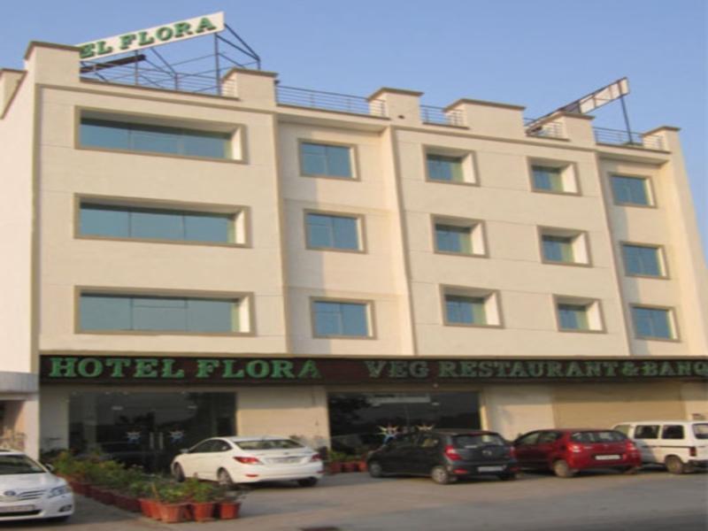 ホテルFlora Shivalik ハリドワール エクステリア 写真